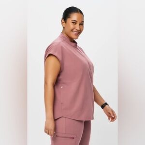 FIGS Women's Rafaela Oversized Scrub Top - XXL Mauve/Pink
